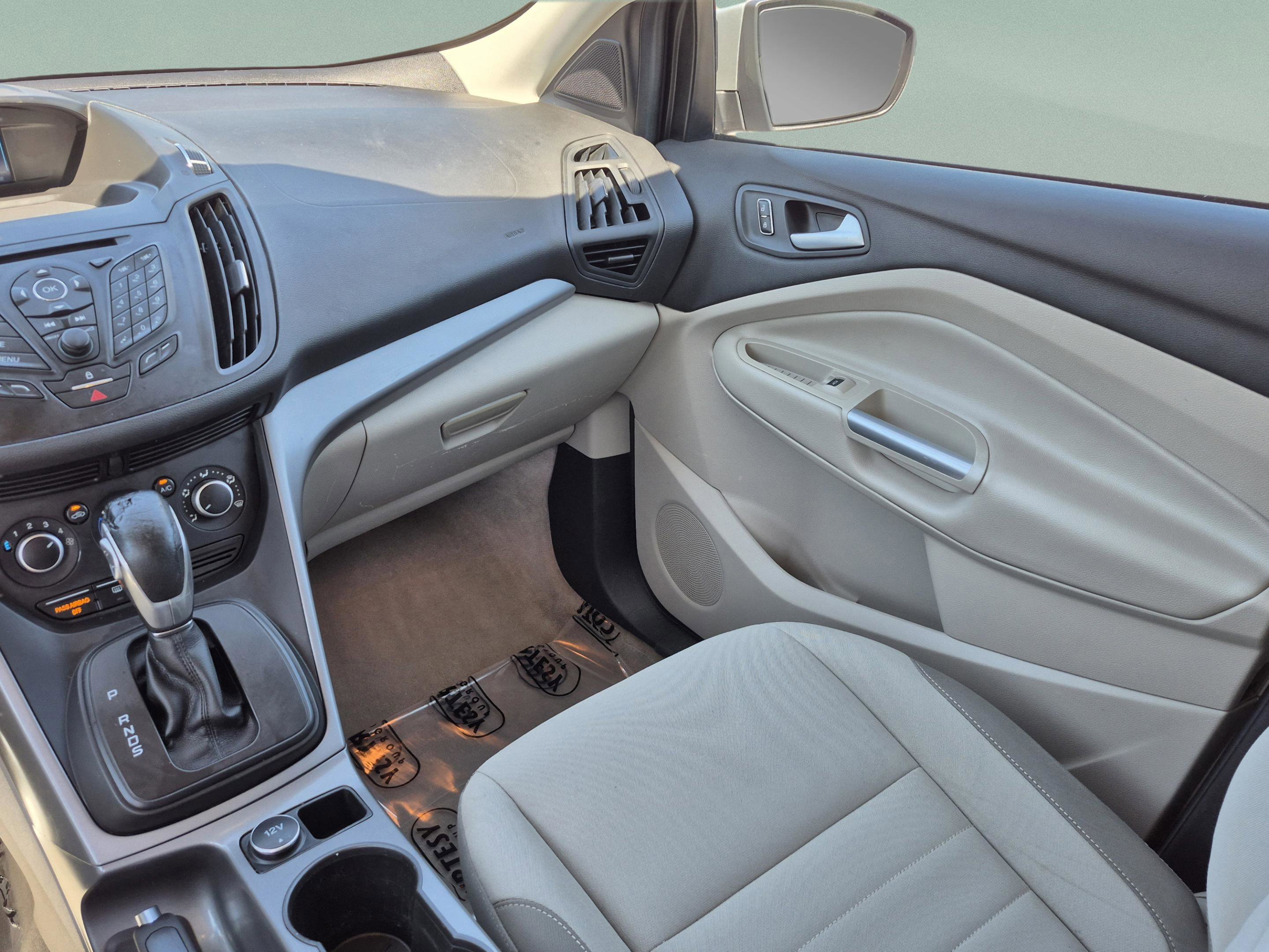 Used 2015 Ford Escape SE FWD image 13