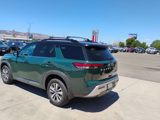 Used 2023 Nissan Pathfinder SL w/ Lighting Package (N92) AWD/4WD image 7