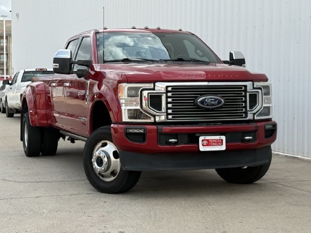 Used 2021 Ford F350 Platinum w/ FX4 Off-Road Package AWD/4WD image 2