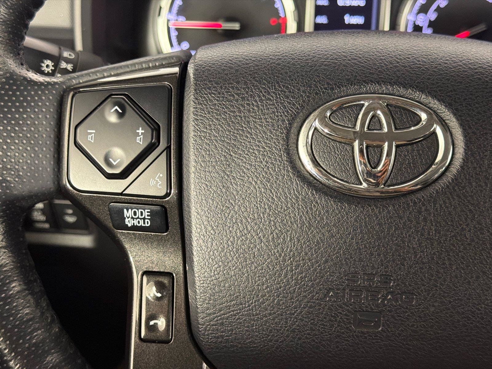 Used 2024 Toyota 4Runner TRD Off-Road Premium w/ Off Road Premium Plus Package AWD/4WD image 28