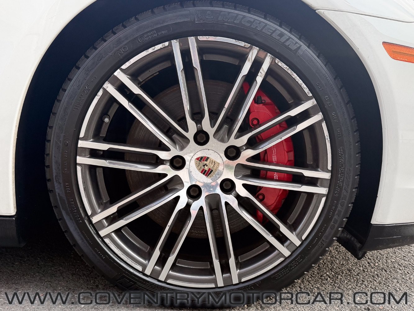 Used 2016 Porsche Panamera GTS AWD/4WD image 10