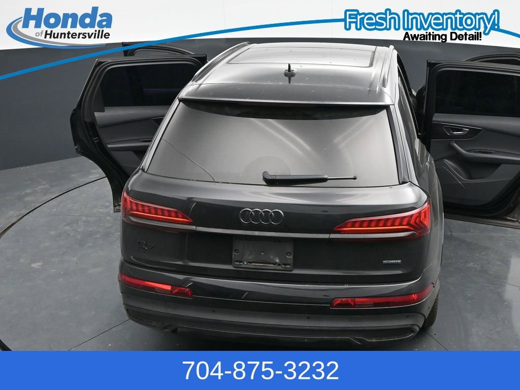 Used 2024 Audi Q7 2.0T Premium w/ Convenience Package AWD/4WD image 29
