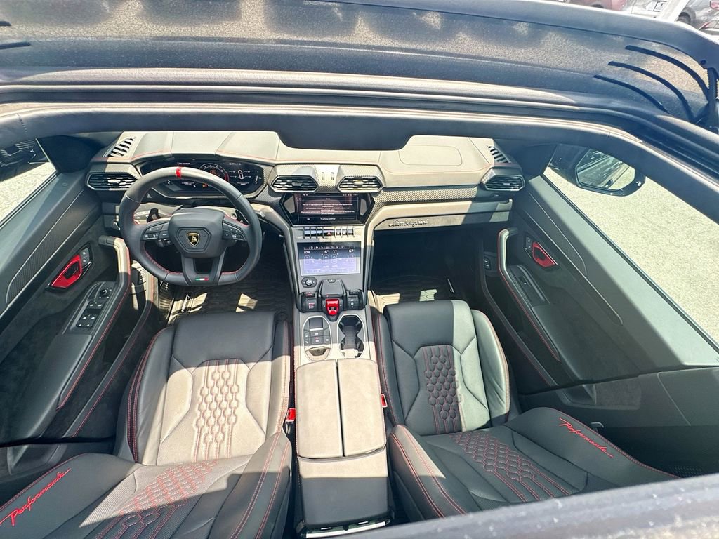 Used 2024 Lamborghini Urus Performante image 57