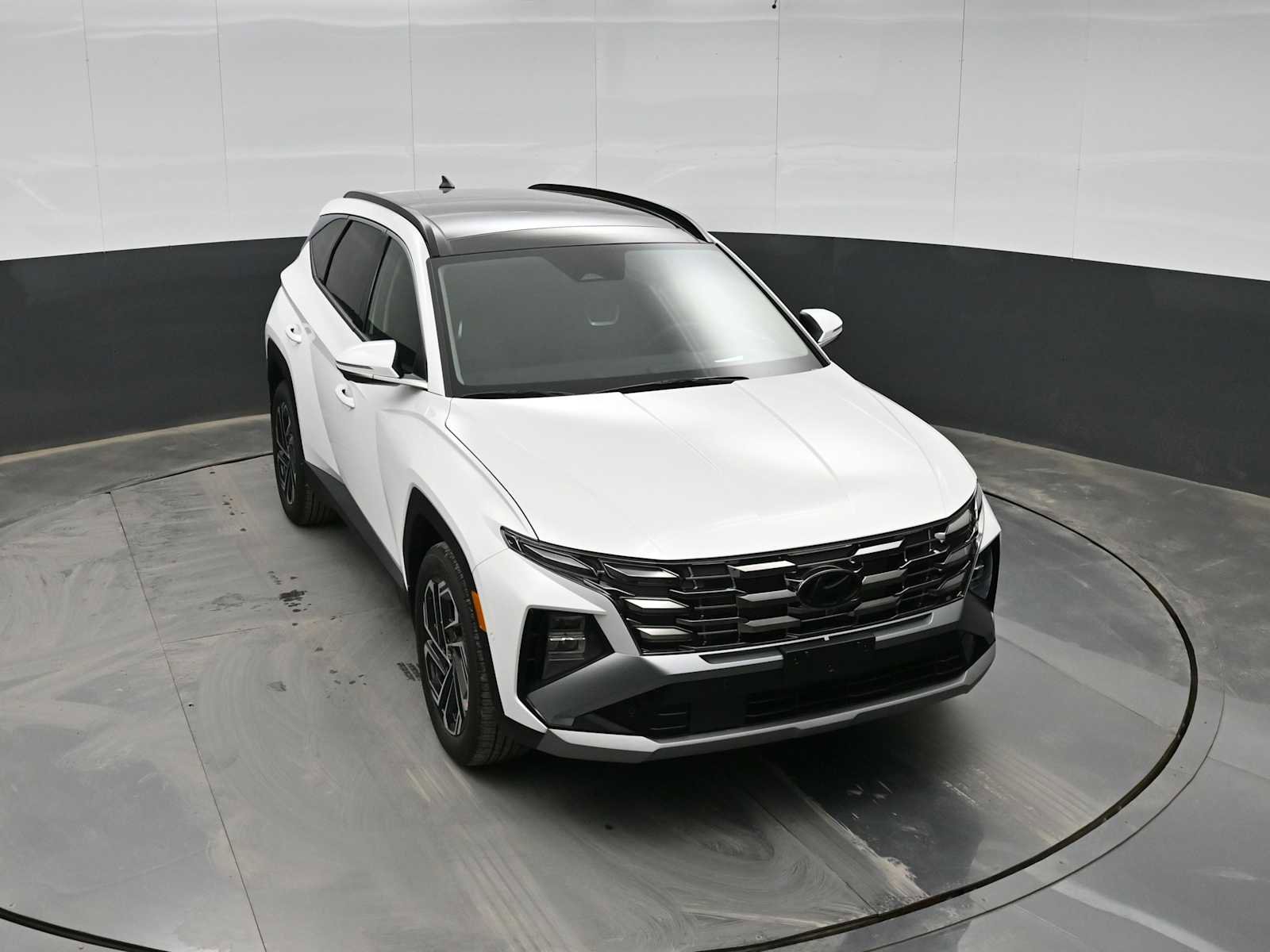 New 2026 Hyundai Tucson Limited image 23