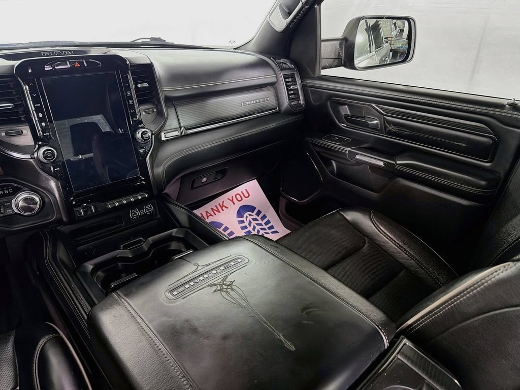 Used 2022 RAM 1500 Limited w/ Body-Colour Bumper Group AWD/4WD image 23