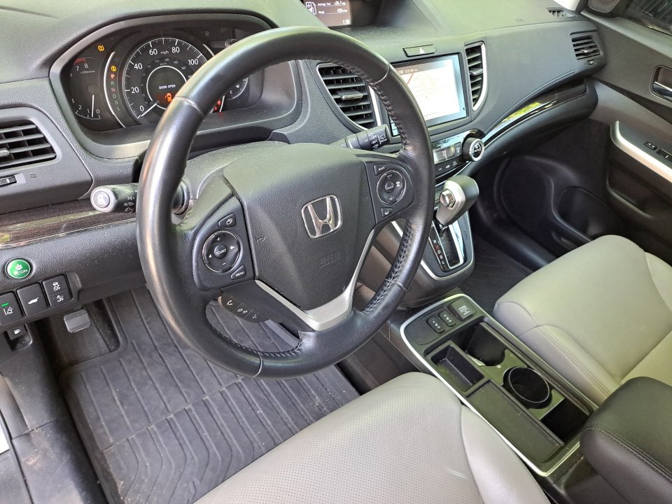 Used 2015 Honda CR-V Touring image 12