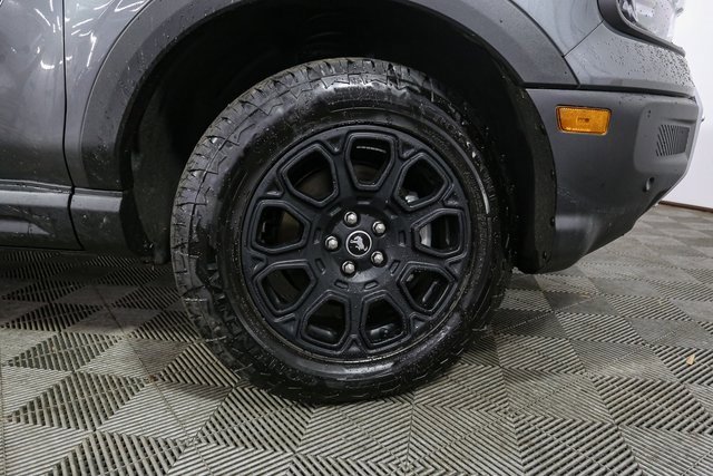 Used 2025 Ford Bronco Sport Badlands image 13