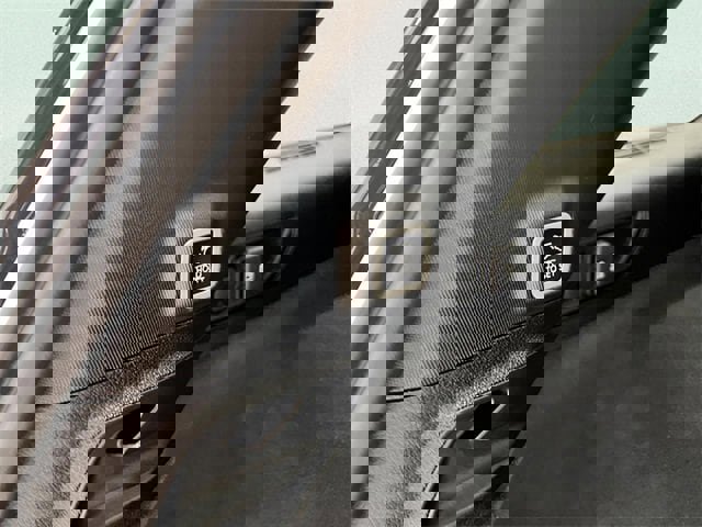 Used 2023 Jeep Grand Cherokee Overland w/ Adv Protech Group III image 8