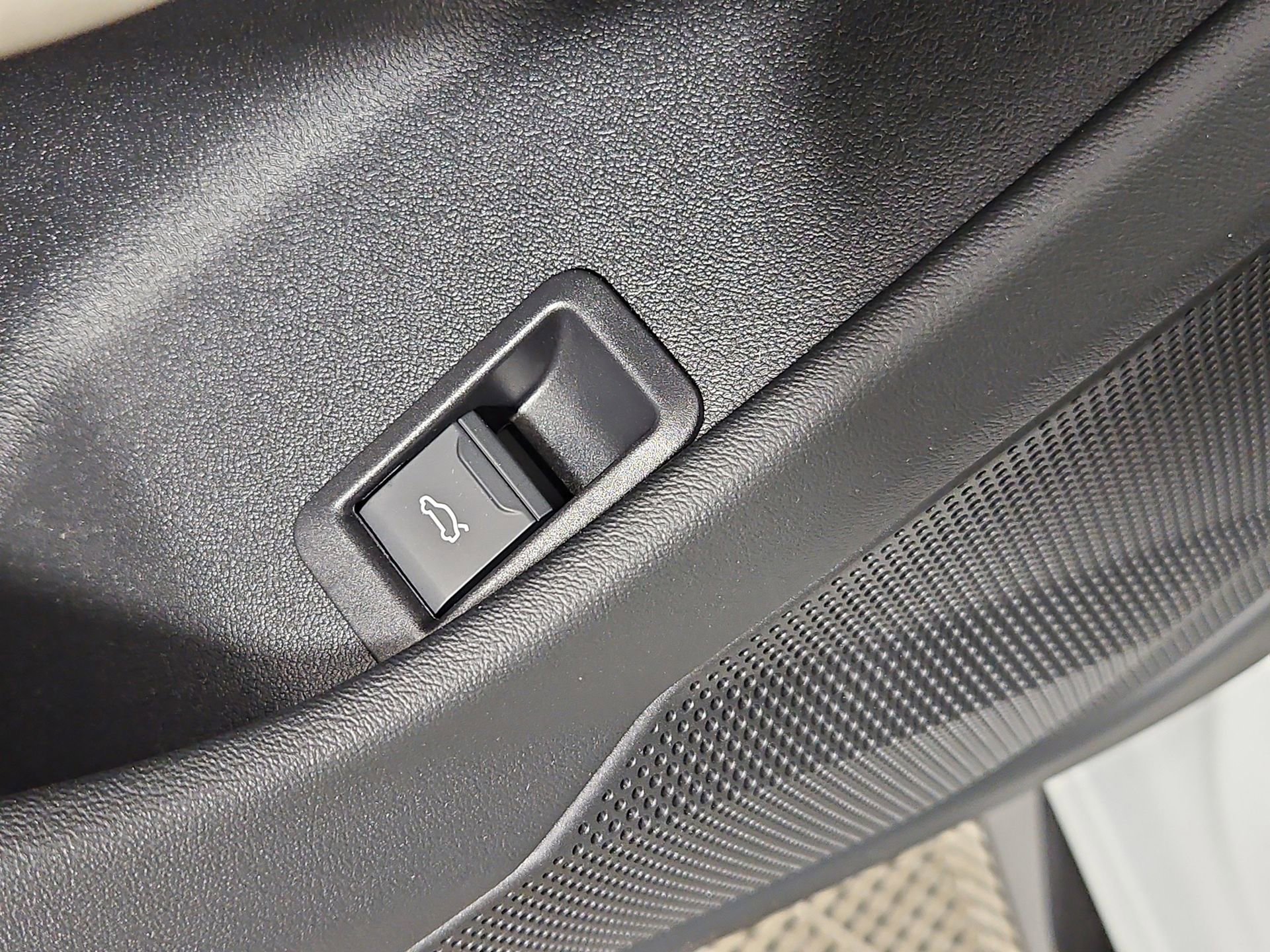 New 2026 Audi A6 Premium Plus AWD/4WD image 22