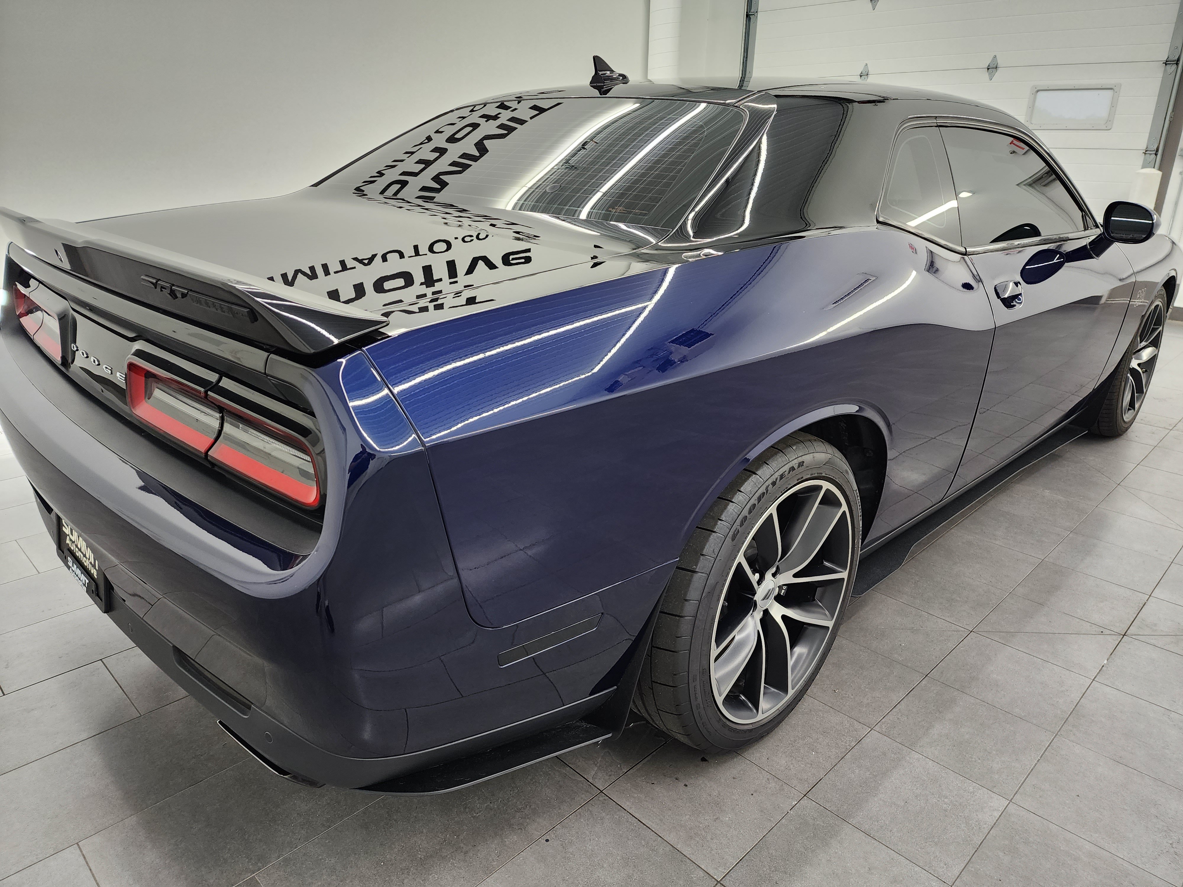 Used 2017 Dodge Challenger R/T Scat Pack RWD image 5