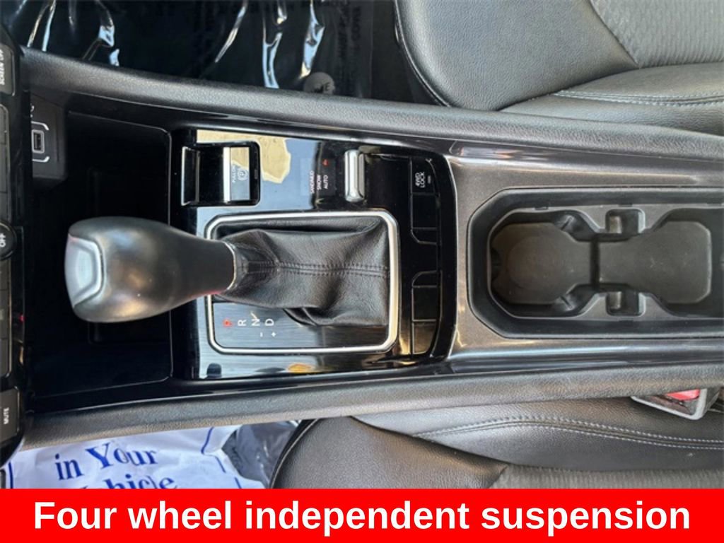 Certified 2024 Jeep Compass Latitude image 13