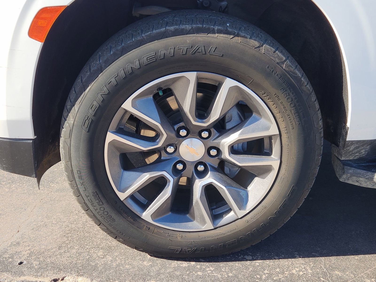 Used 2024 Chevrolet Tahoe LS w/ Driver Alert Package image 13