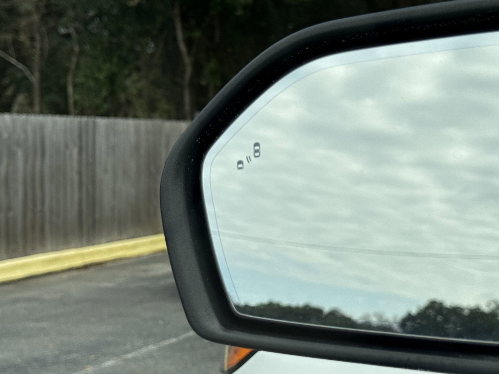 Used 2022 Ford Explorer Platinum w/ Equipment Group 601A image 18