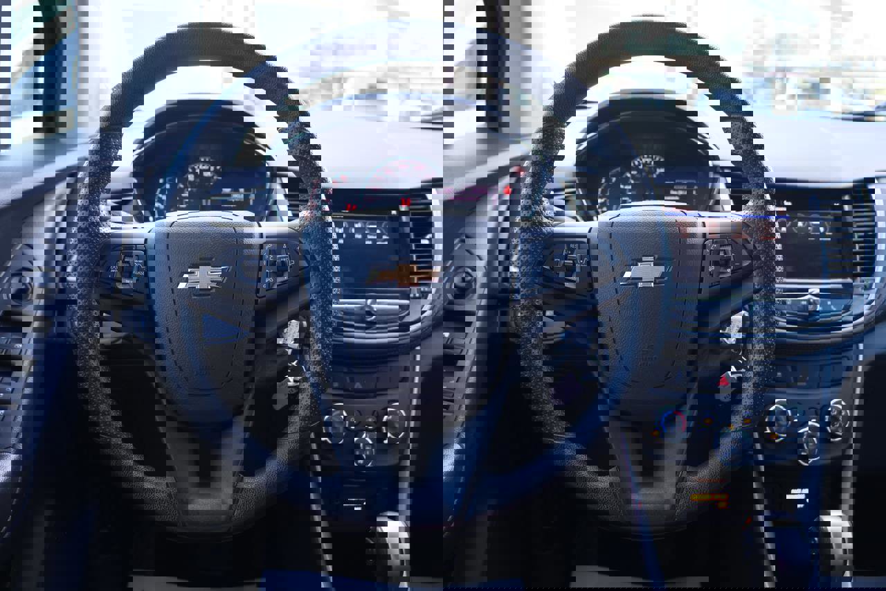 Used 2020 Chevrolet Trax LT image 25