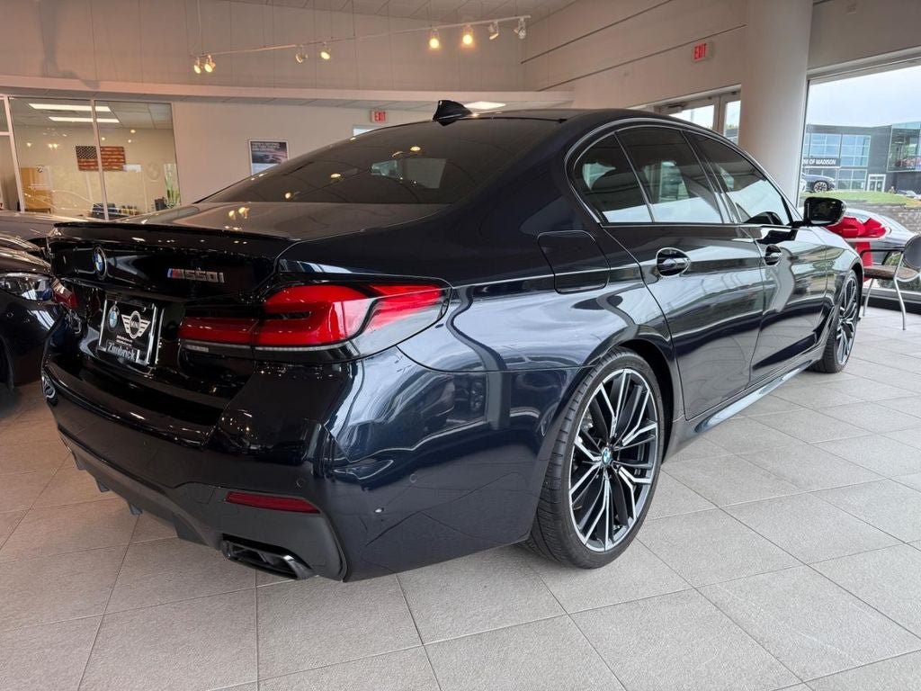 Used 2022 BMW M550i xDrive w/ Dynamic Handling Package AWD/4WD image 4