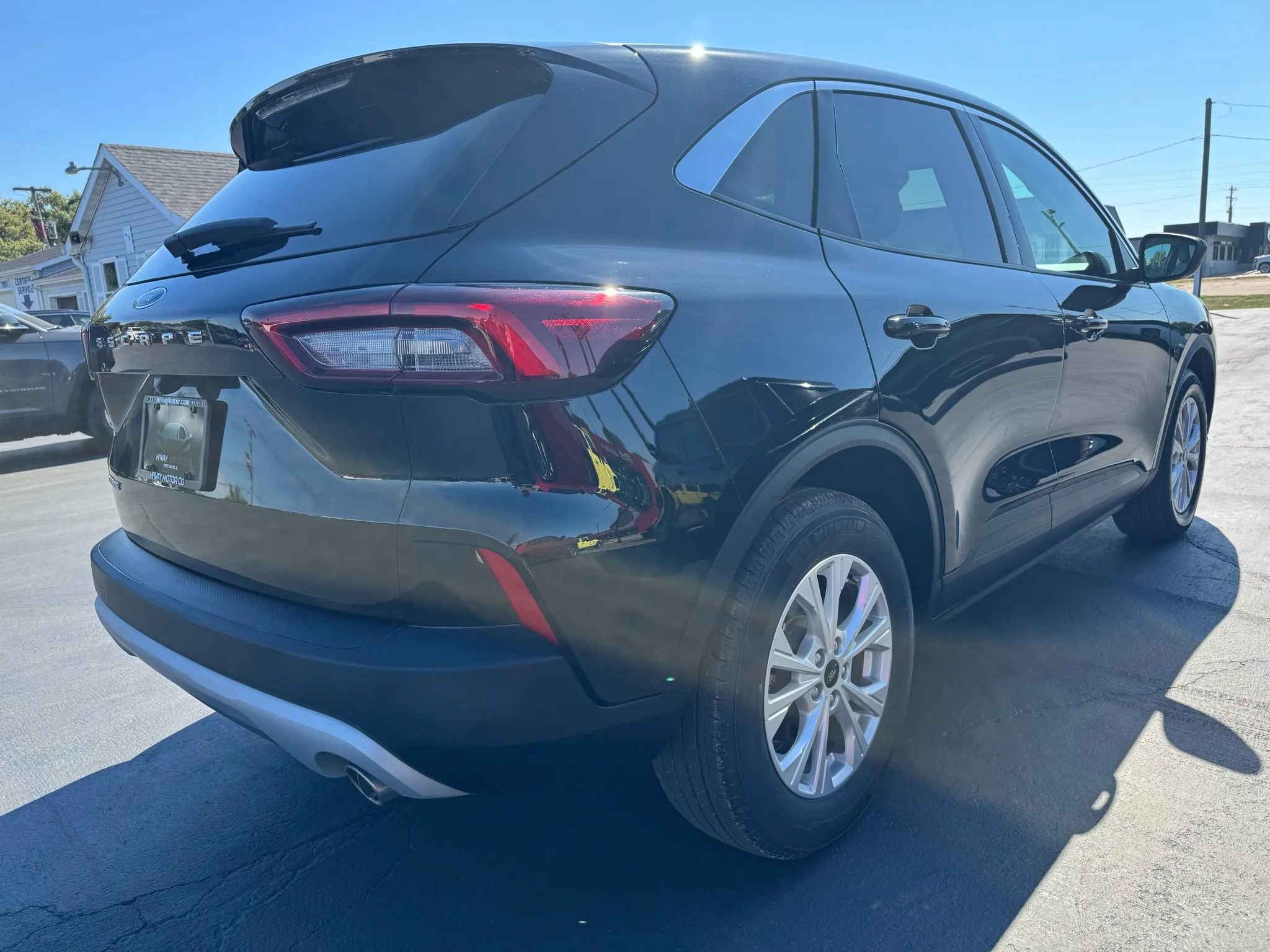 Used 2024 Ford Escape Active w/ Cold Weather Package image 3