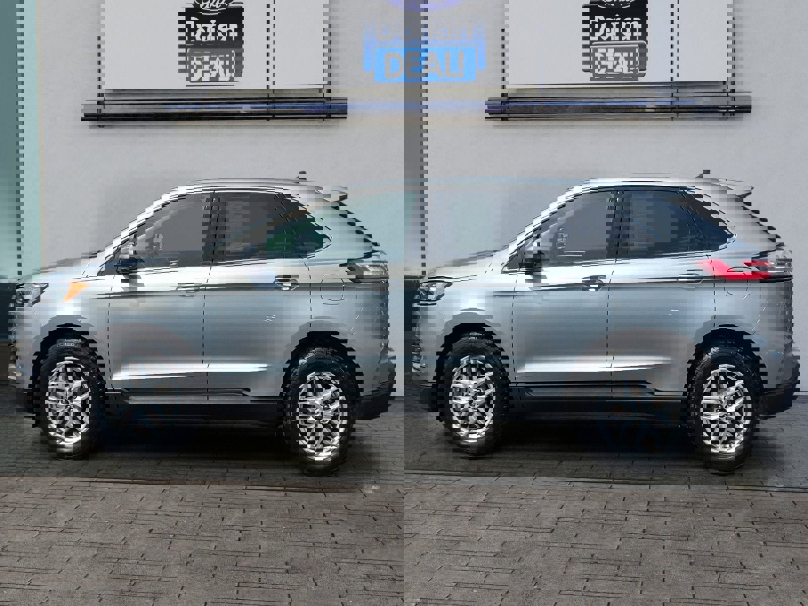 Used 2023 Ford Edge SEL w/ Convenience Package AWD/4WD image 6