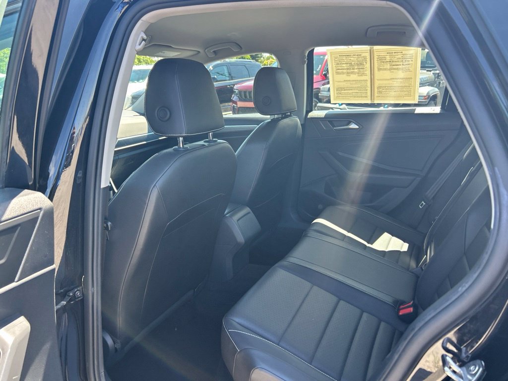 Used 2024 Volkswagen Jetta SE FWD image 27
