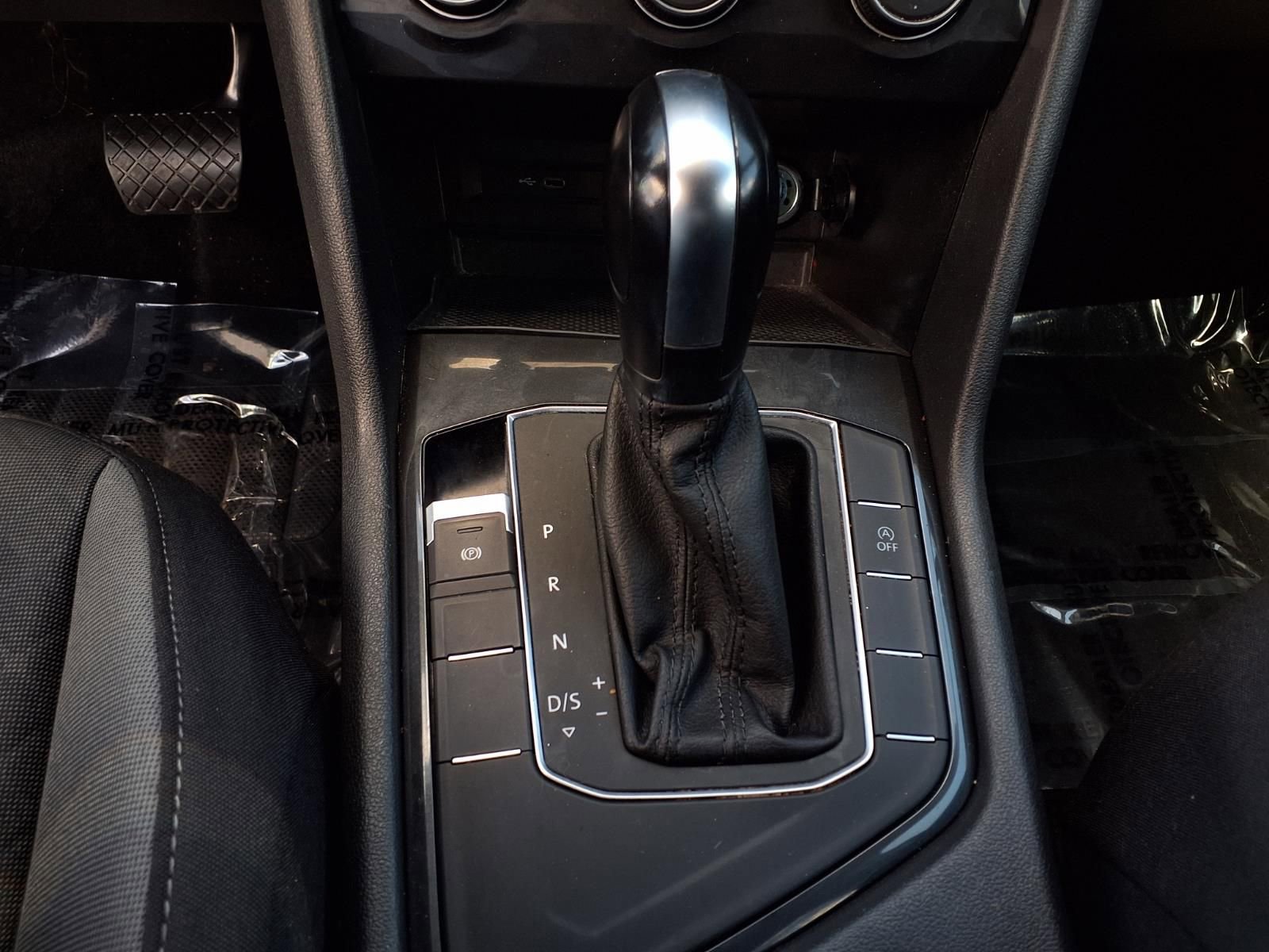 Certified 2020 Volkswagen Tiguan S FWD image 13