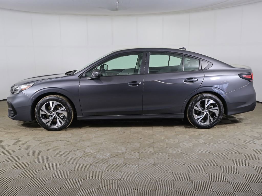 Used 2025 Subaru Legacy Premium AWD/4WD image 12