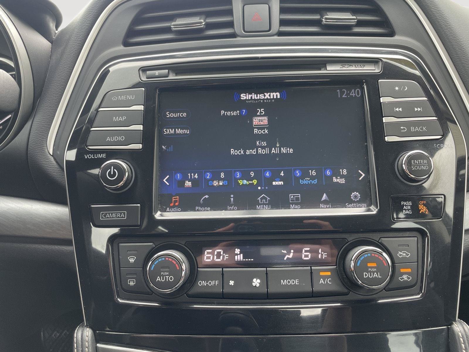 Used 2017 Nissan Maxima 3.5 SL FWD image 14