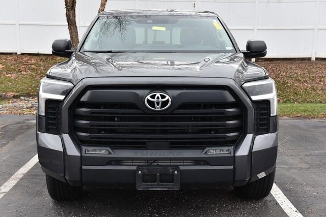 Used 2022 Toyota Tundra SR5 w/ SR5 Premium Package image 3