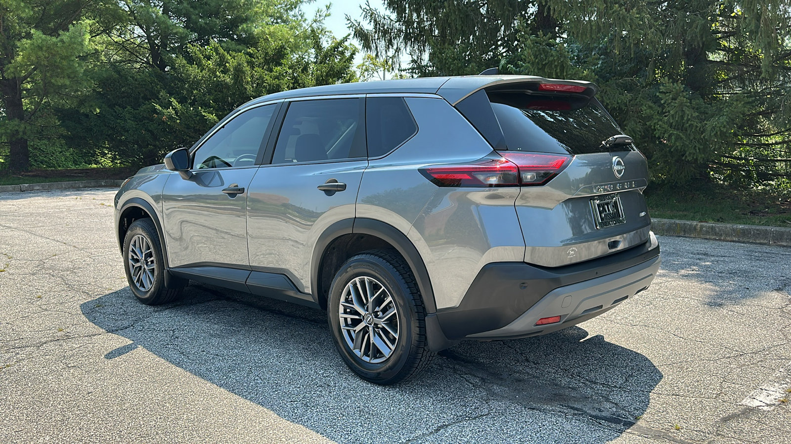 Certified 2023 Nissan Rogue S image 7