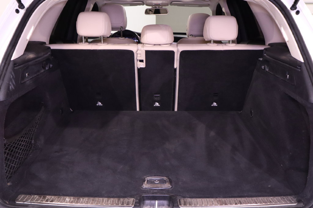 Used 2019 Mercedes-Benz GLC 300 4MATIC image 36
