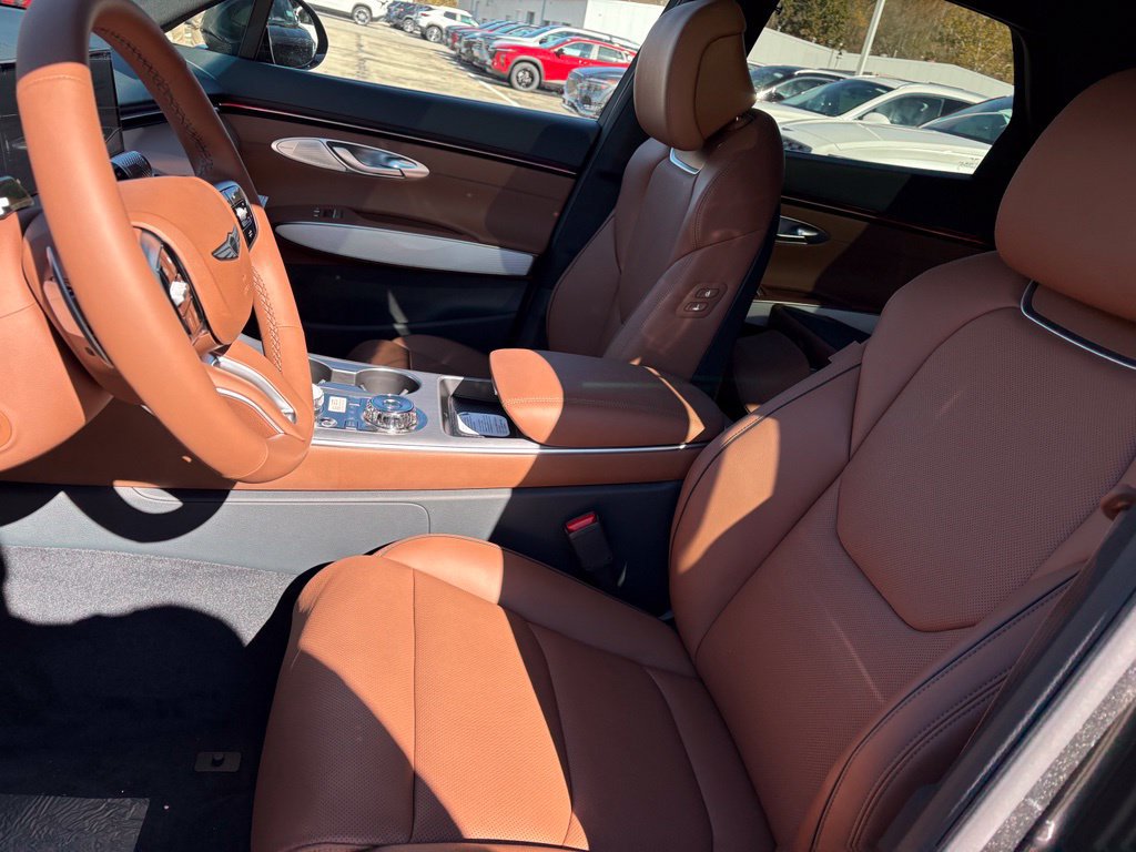New 2027 Genesis GV70 2.5T Advanced AWD/4WD image 9