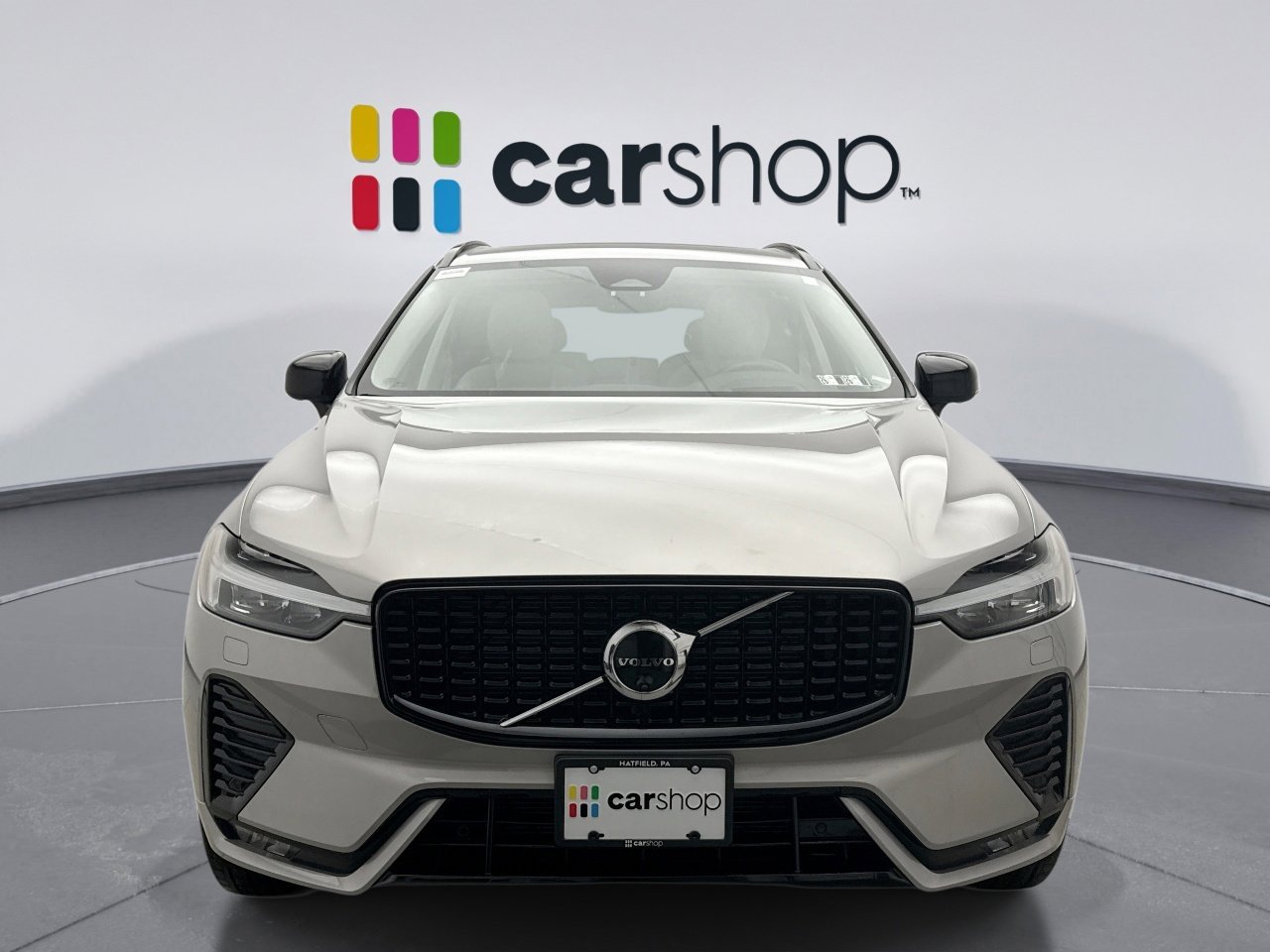 Used 2025 Volvo XC60 B5 Ultra w/ Climate Package image 8