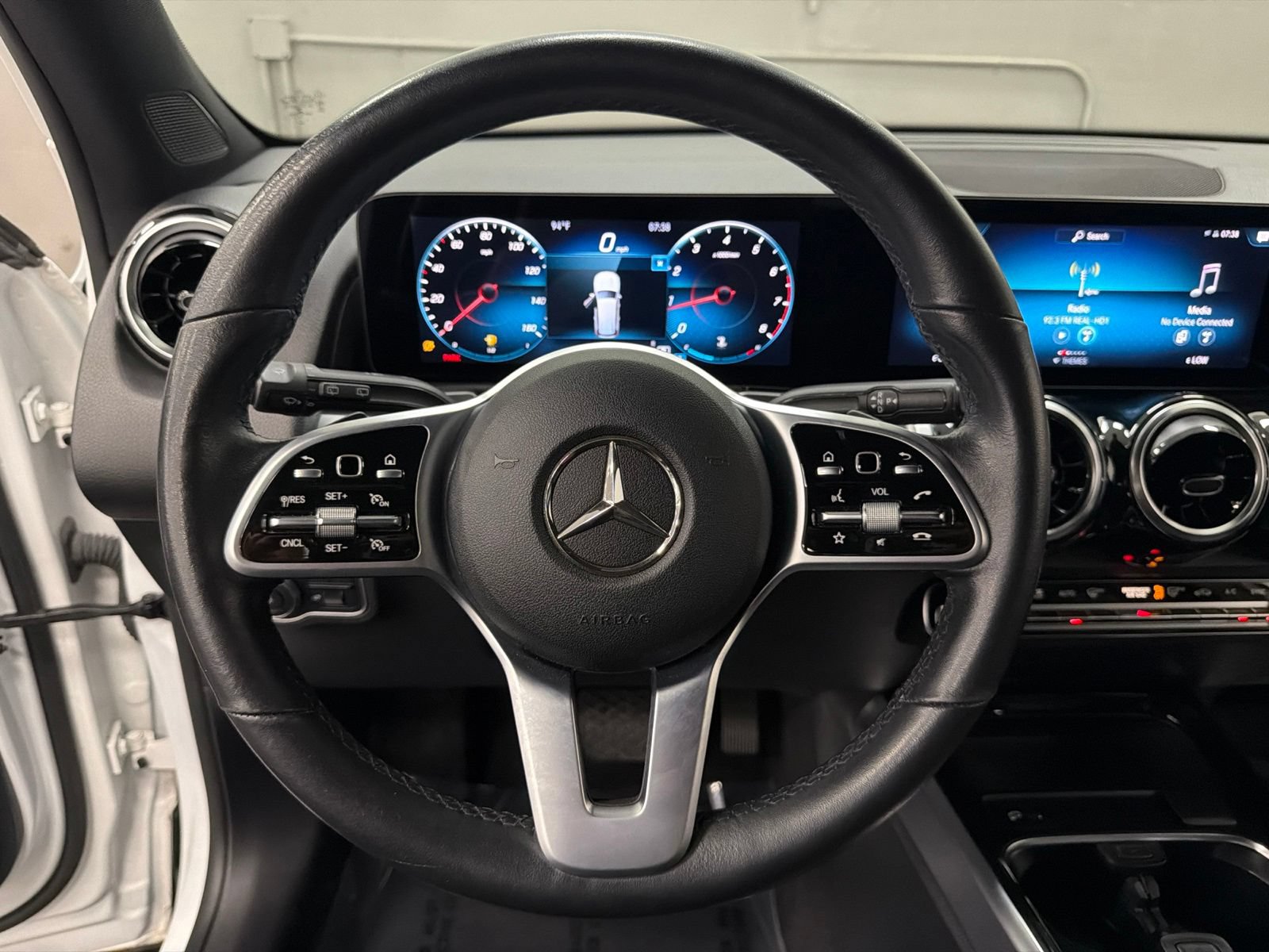 Certified 2022 Mercedes-Benz GLB 250 image 26