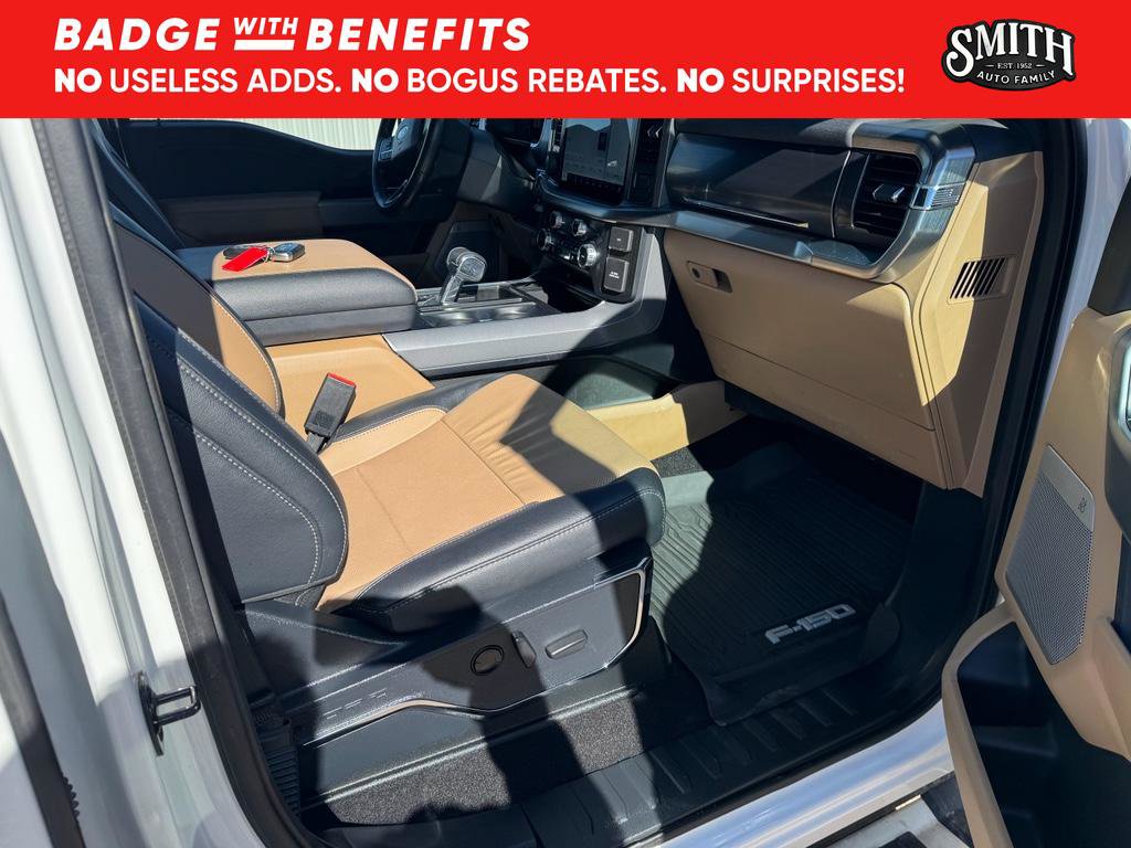 Used 2023 Ford F150 Lariat w/ Trailer Tow Package image 16