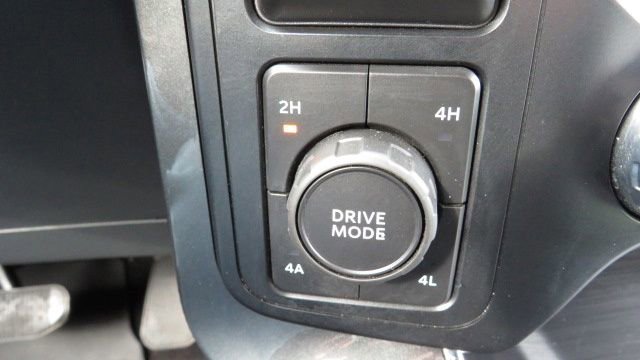 Certified 2023 Ford F150 Lariat w/ Equipment Group 502A High image 20