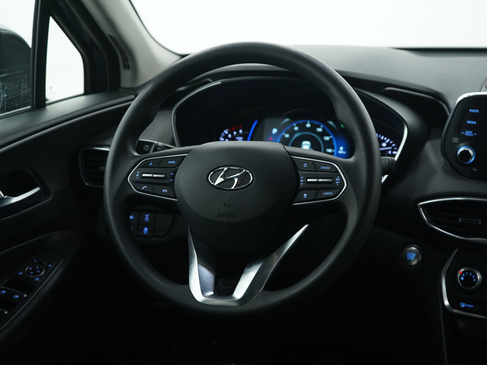 Used 2020 Hyundai Santa Fe SEL image 14