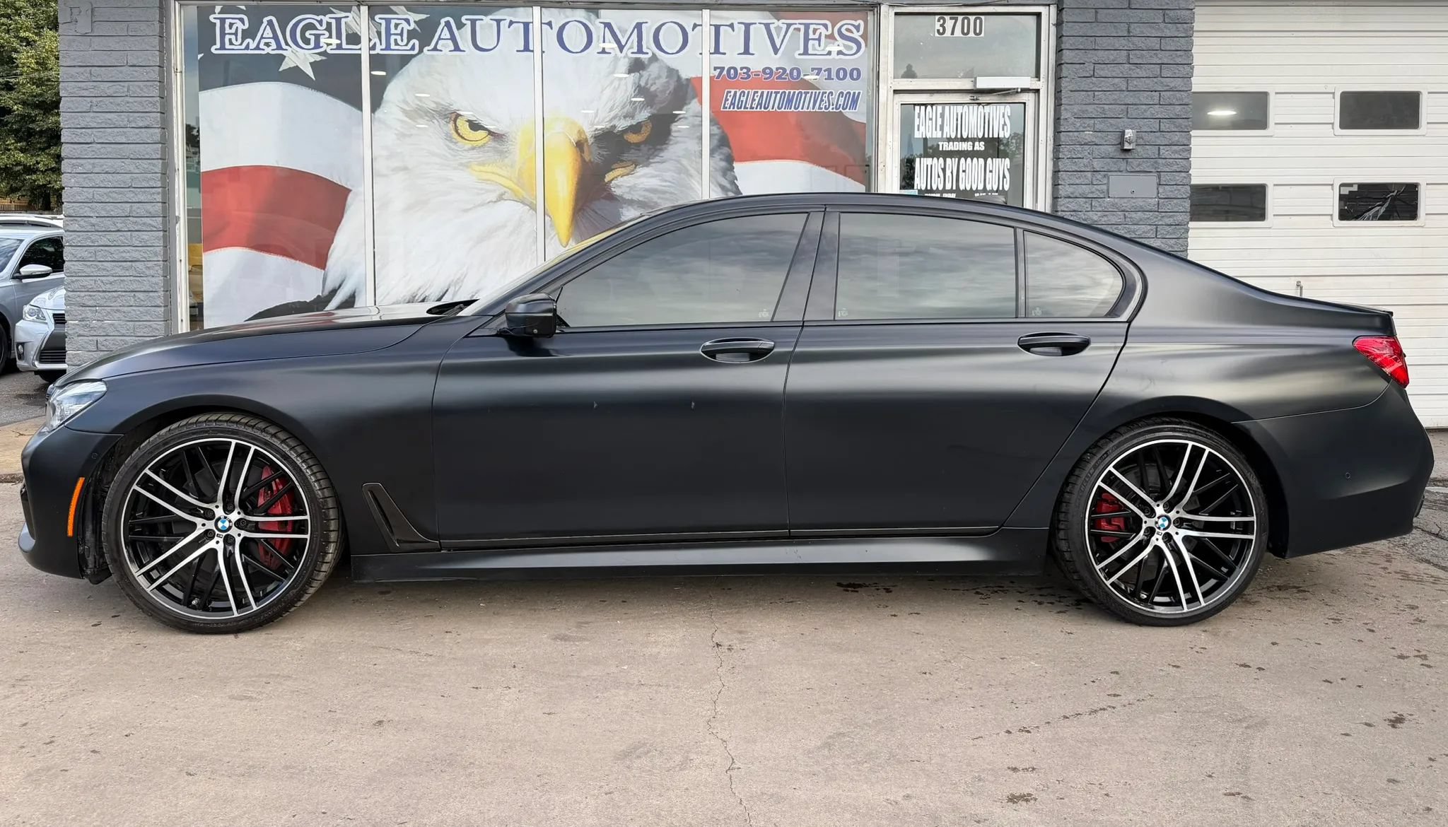 Used 2019 BMW 750i xDrive w/ Executive Package AWD/4WD image 6