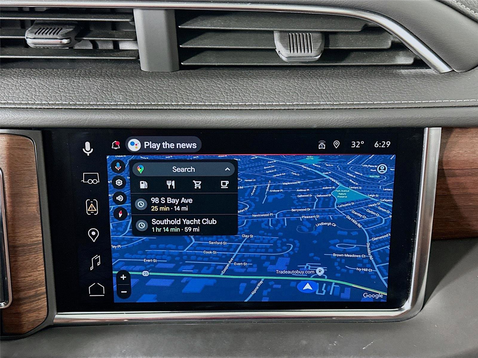 Used 2023 GMC Yukon XL Denali Ultimate image 13