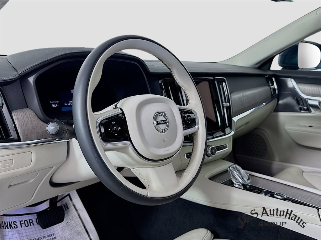 Used 2024 Volvo V90 B6 Cross Country Ultimate w/ Protection Package Premier AWD/4WD image 9