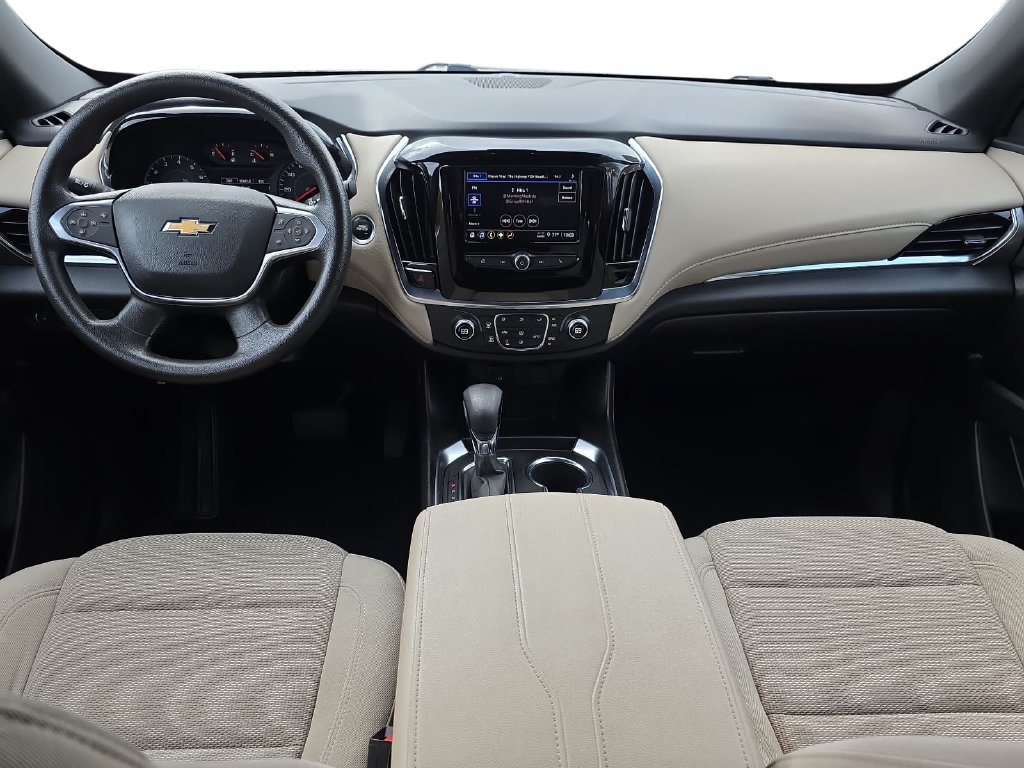 Used 2023 Chevrolet Traverse LS w/ Safety Package FWD image 11