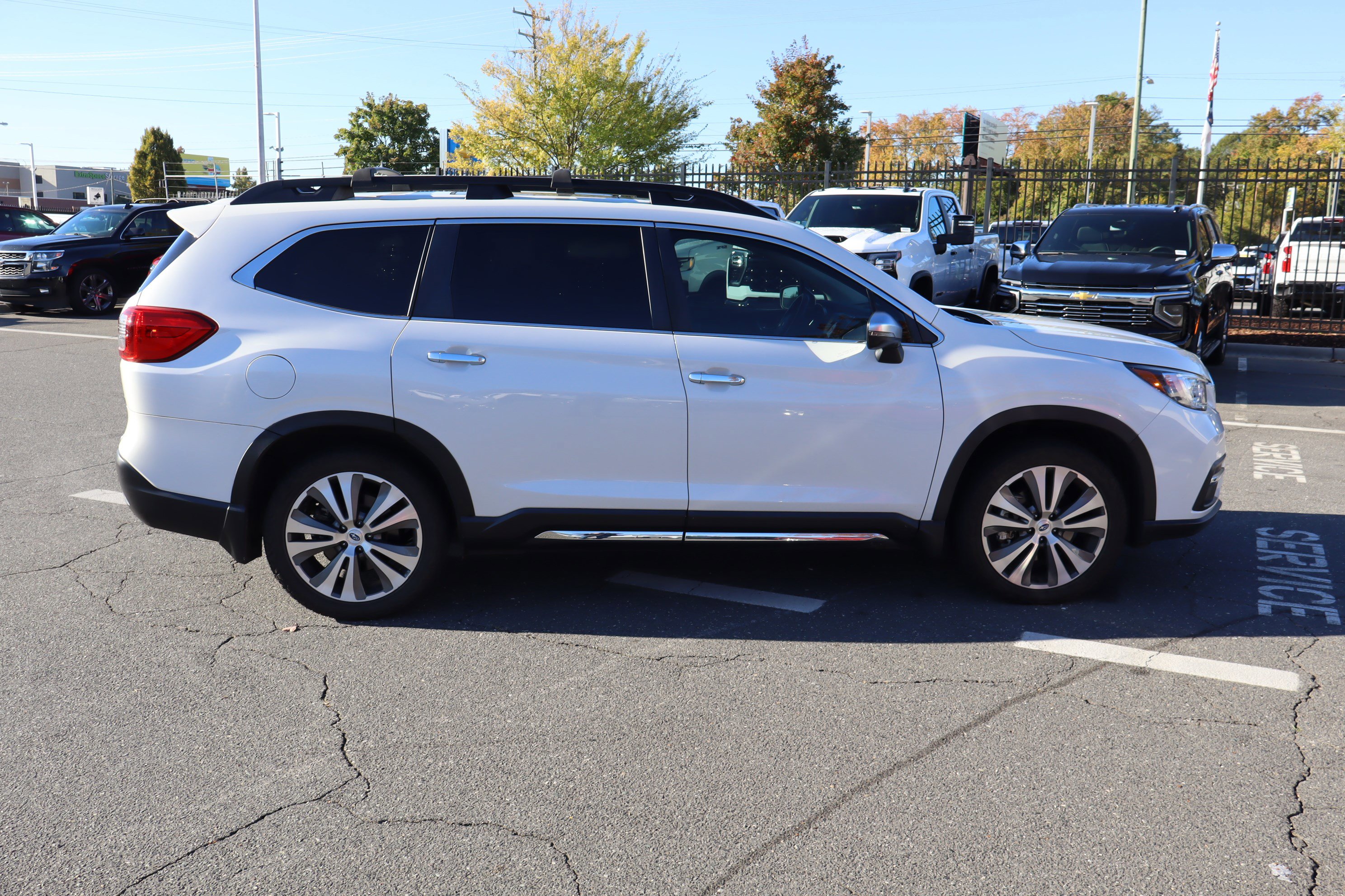 Used 2021 Subaru Ascent Touring w/ Popular Package #2A image 11