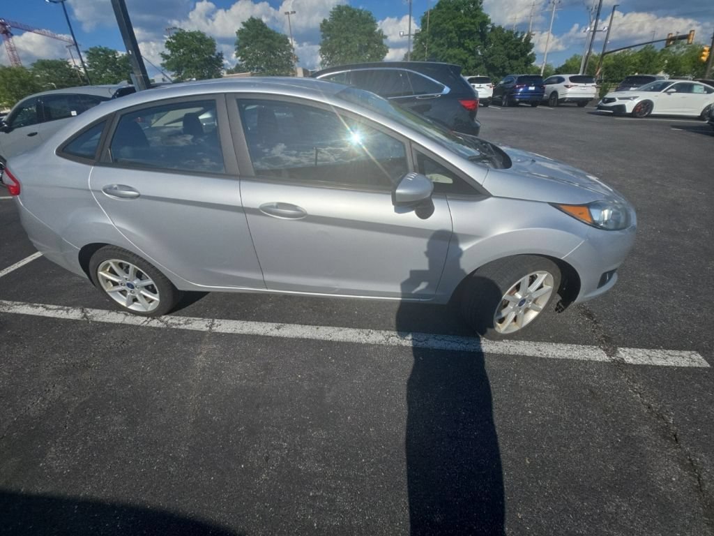 Used 2018 Ford Fiesta SE w/ Equipment Group 201A FWD video 2