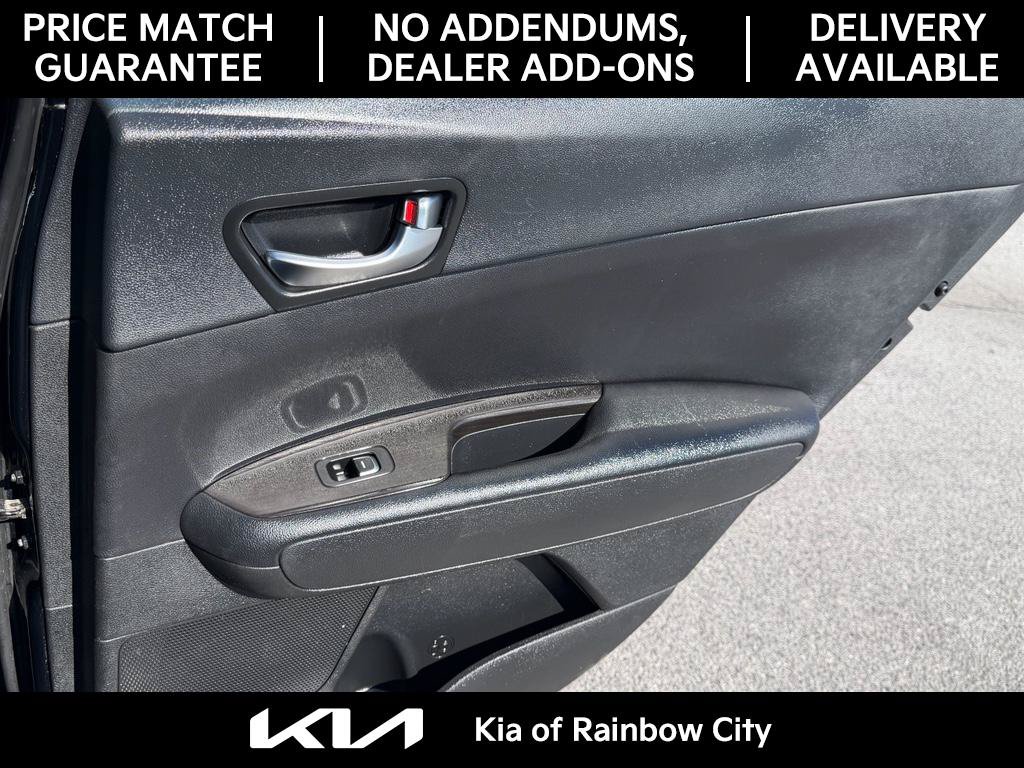 Used 2020 Kia Optima Premium w/ Paint Protection Package FWD image 16