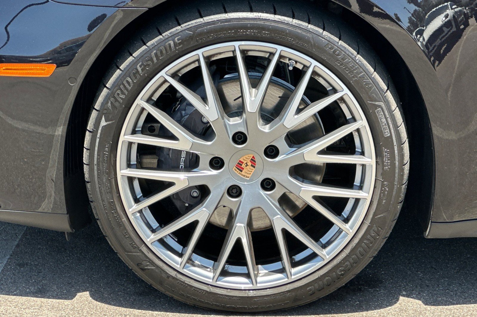 Used 2026 Porsche Panamera image 27