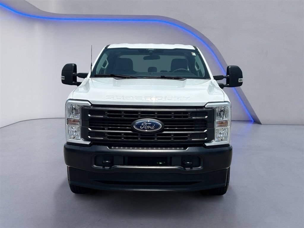 Used 2025 Ford F250 XL AWD/4WD image 7