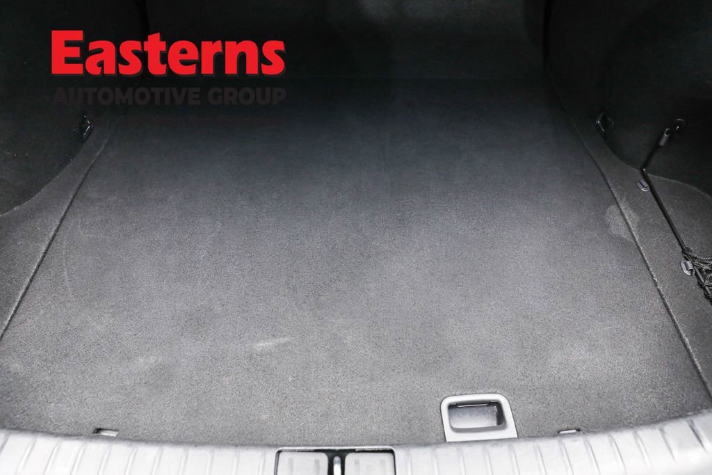 Used 2023 Genesis G70 2.0T image 9