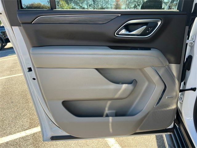 Used 2021 GMC Yukon XL SLT image 22