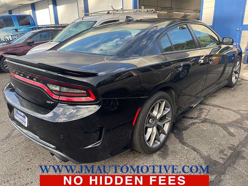 Used 2023 Dodge Charger GT RWD image 3