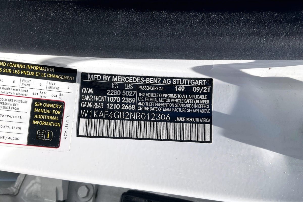 Used 2022 Mercedes-Benz C 300 Sedan image 6