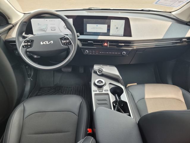 Used 2024 Kia EV6 Light RWD image 14