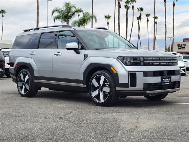 Used 2025 Hyundai Santa Fe Limited image 26