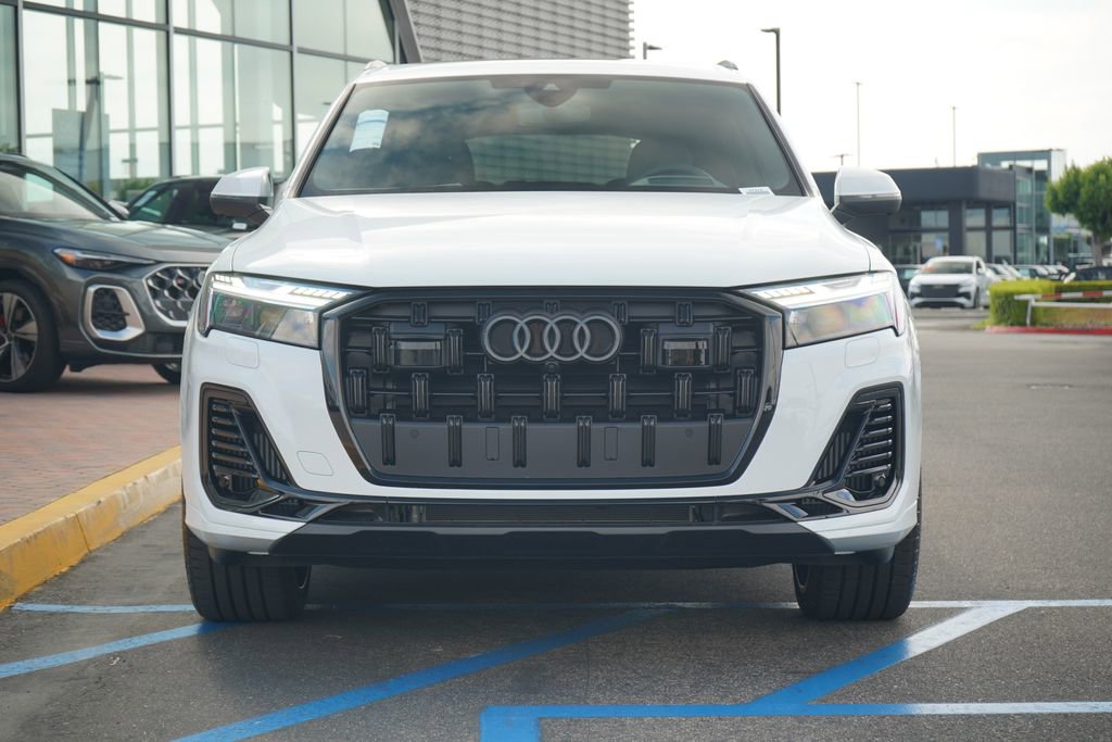 New 2025 Audi Q7 3.0T Prestige image 5